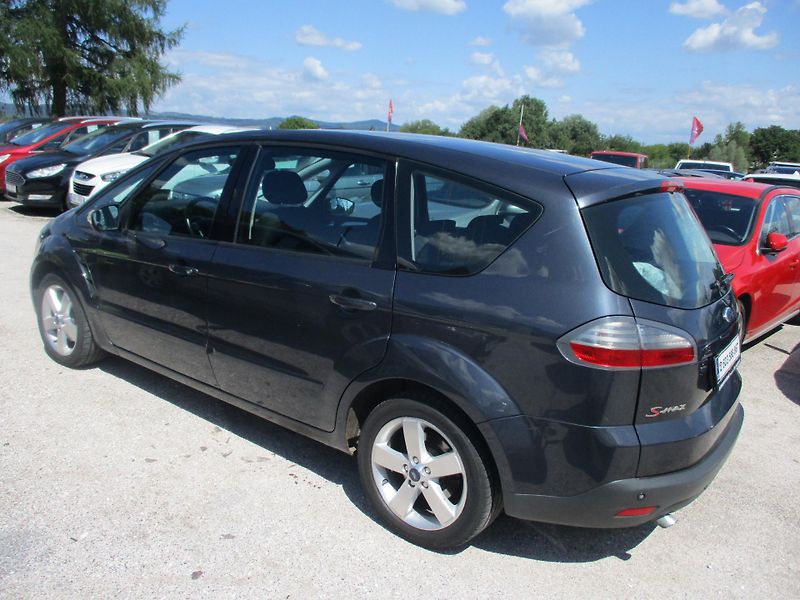 Ford S-MAX (2006) 2,0 TDCI - fotka 4 z 10