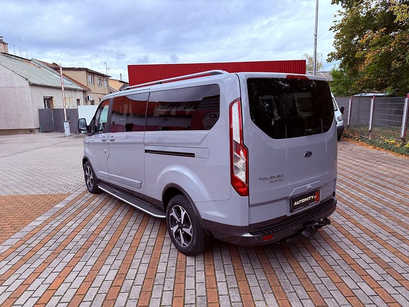 Ford Tourneo Custom 2.0 TDCi Active Aut., ČR, 1.Ma - fotka 10 z 34