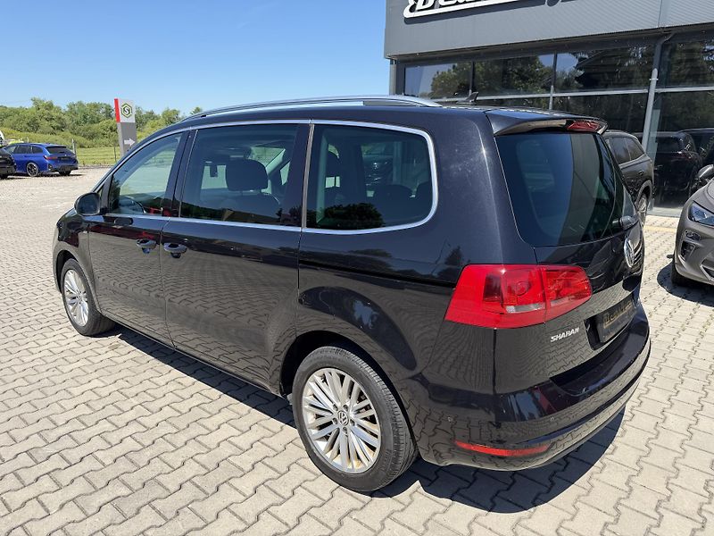 Volkswagen Sharan (2015) 2.0TDI 103kW DSG 7M EL. DVĚŘE - fotka 5 z 41