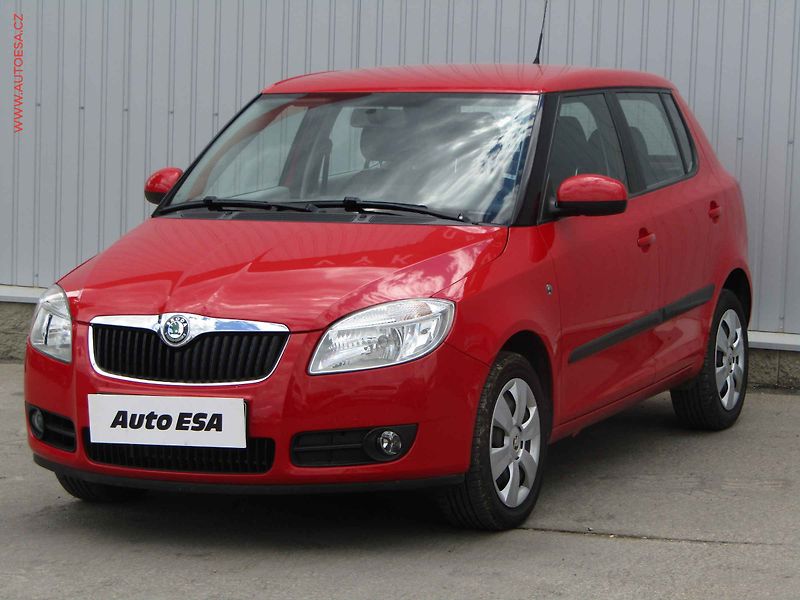 Škoda Fabia (2009) 1.2 HTP, ČR - fotka 3 z 15