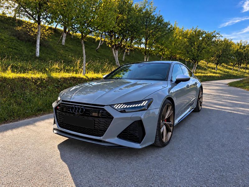 Audi RS 7 (2022) Matrix+laser, HUD, ACC, vyfuk - fotka 1 z 11
