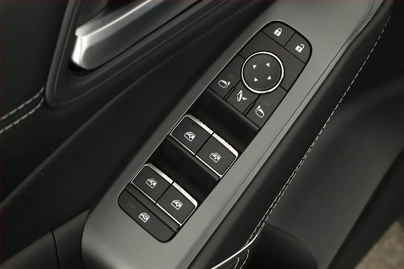 Nissan Qashqai (2025) 1.3 DIG-T MHEV, N-CONNECTA - fotka 10 z 15