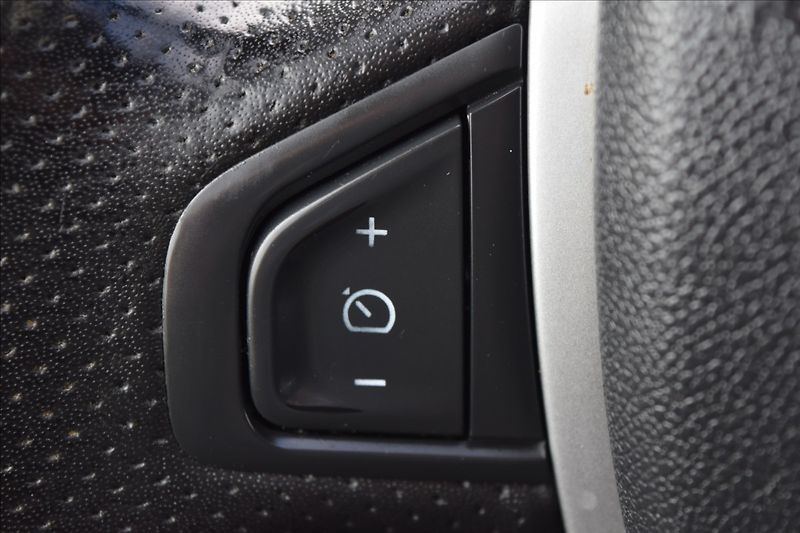 Renault Laguna 2,0 dCi 110KW NATÁČ. ZAD.NÁP. - fotka 32 z 49