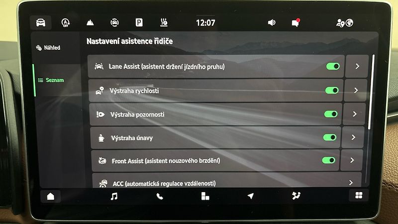 Škoda Kodiaq 2.0 TDI DSG 4x4 Exclusive Sele - fotka 29 z 34