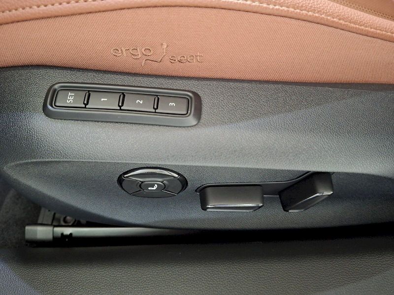 Škoda Superb (2025) L&K DSG 2,0TSi 150kW - fotka 33 z 35