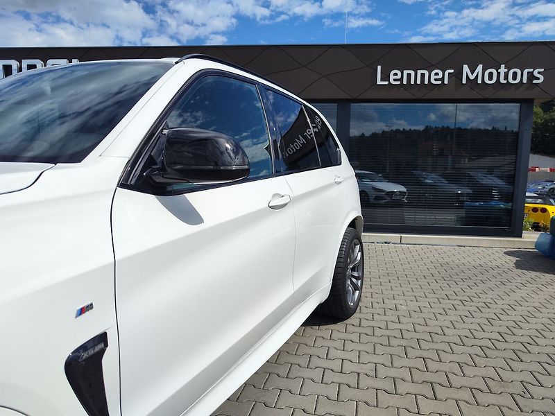 BMW X5 3.0/230kW xDrive40d - fotka 13 z 40