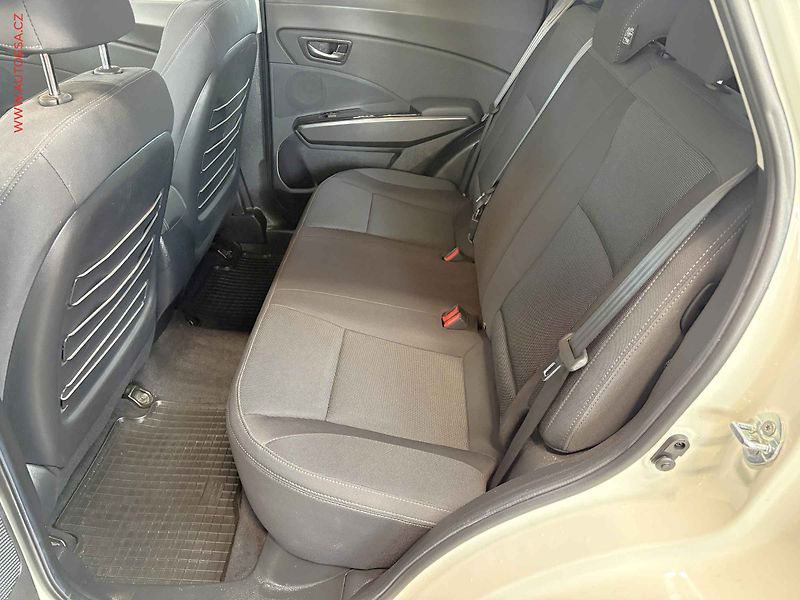 SsangYong Tivoli (2022) 1.5 T-GDi, 1.maj,ČR, AC - fotka 10 z 15