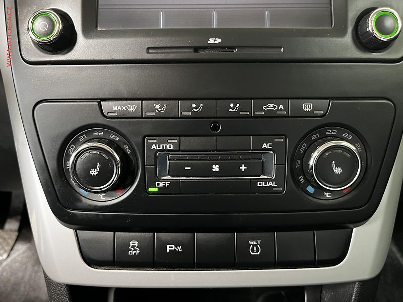 Škoda Yeti (2011) 1.2 TSi, Ambition, panor - fotka 14 z 15