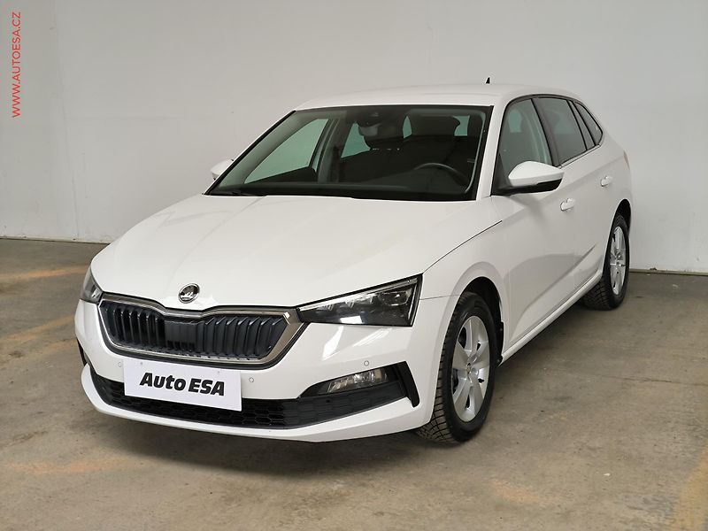 Škoda Scala (2021) 1.5 TSi, ČR, DSG, LED, kamera - fotka 3 z 17