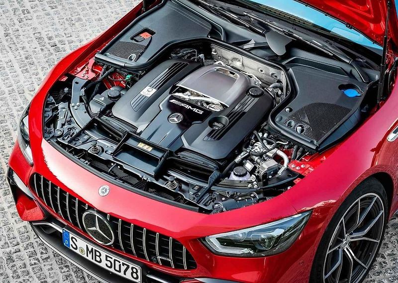 Mercedes-AMG GT 63 S E Performance