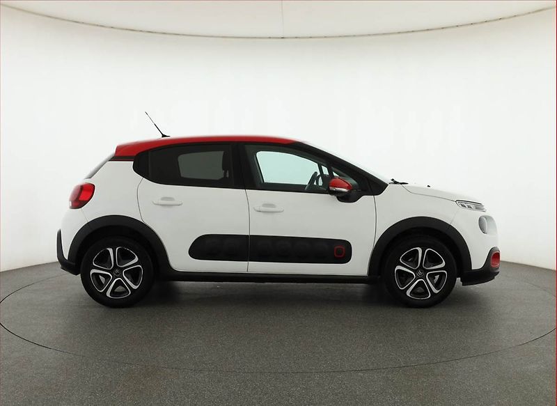 Citroën C3 (2017) 1.2 PureTech, Serv.kniha - fotka 6 z 16