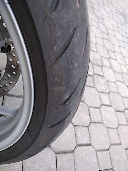 BMW F900R - fotka 14 z 16