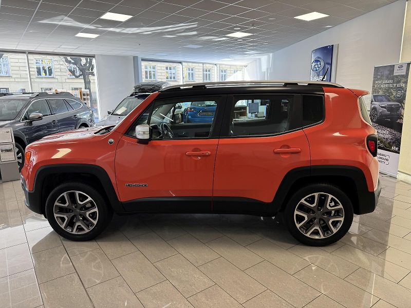 Jeep Renegade 2.0 MJT, 6MT, 4x4, CZ, 1.maj. - fotka 2 z 47
