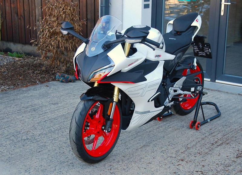 CFMOTO 450 SR (2026) 450SR - fotka 10 z 25