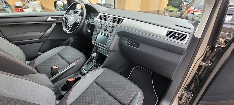 Volkswagen Caddy (2018) 1,4 TSi 96kW DSG FuLLed „Join“ - fotka 15 z 37