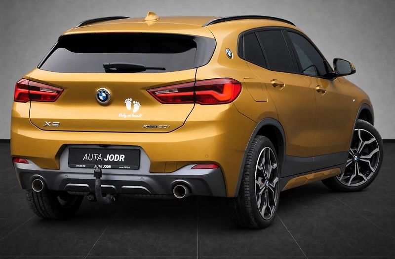 BMW X2 20i xDrive, Tažné, Kamera, ČR - fotka 5 z 32