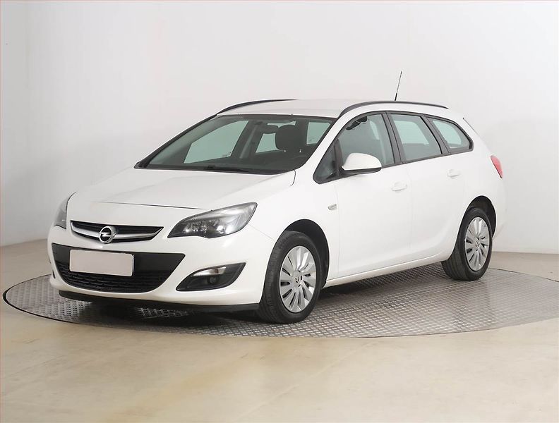 Opel Astra (2016) 1.6 CDTI, Tempomat - fotka 2 z 15
