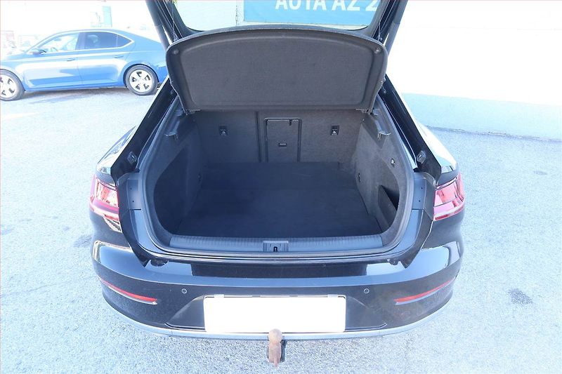 Volkswagen Arteon (2018) R-line 2.0 TDI - fotka 14 z 30
