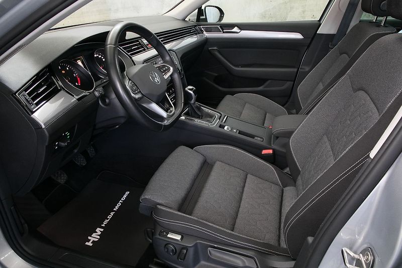 Volkswagen Passat 2.0TDI 110kW Webasto Pano Tažn - fotka 10 z 31