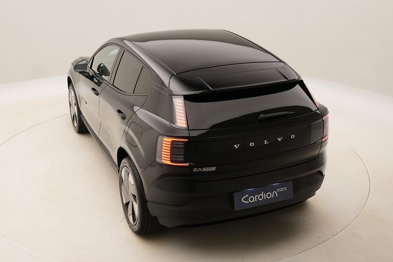 Volvo EX30 (2026) PURE ELECTRIC EXTENDED PLUS - fotka 17 z 71