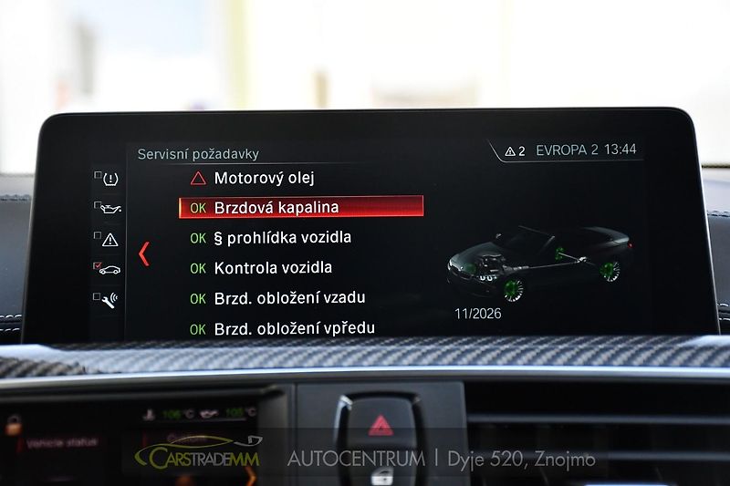 BMW M4 3.0 317kW HUD LED DPH - fotka 46 z 57