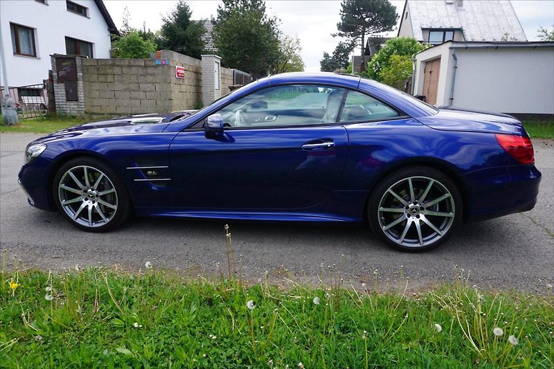 Mercedes-Benz SL 3,0 AMG Designo Edition Masáže - fotka 7 z 31