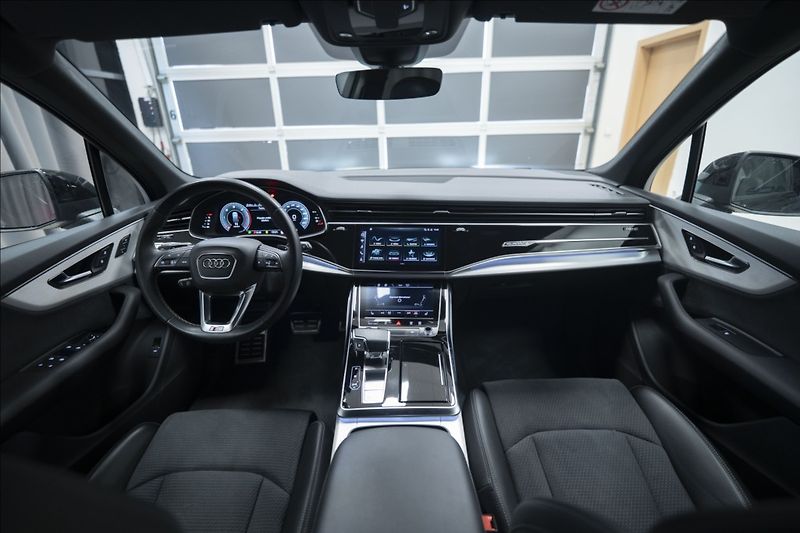 Audi Q7 3,0 TDI QUATTRO S-LINE 1. MAJ - fotka 14 z 45