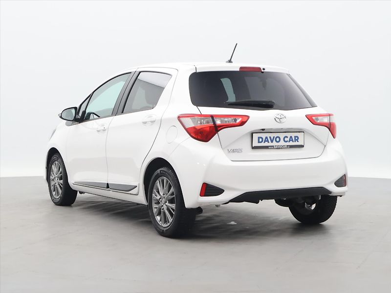 Toyota Yaris 1,5 VVT-iE 82kW Active Trend C - fotka 5 z 38