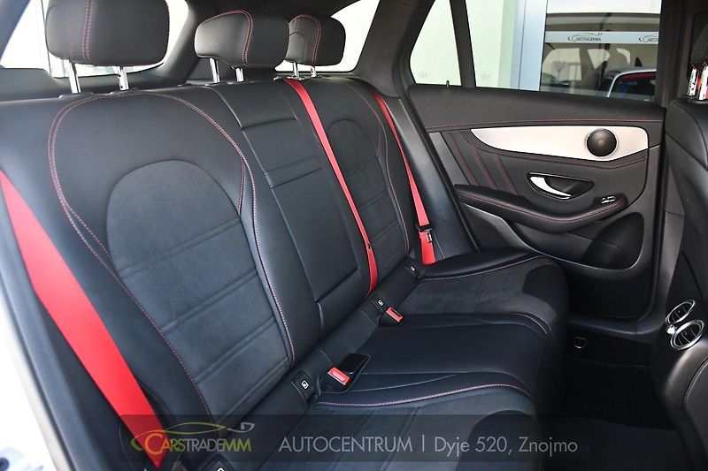 Mercedes-Benz GLC 220d 4M AMG+ TAŽNÉ - fotka 17 z 51