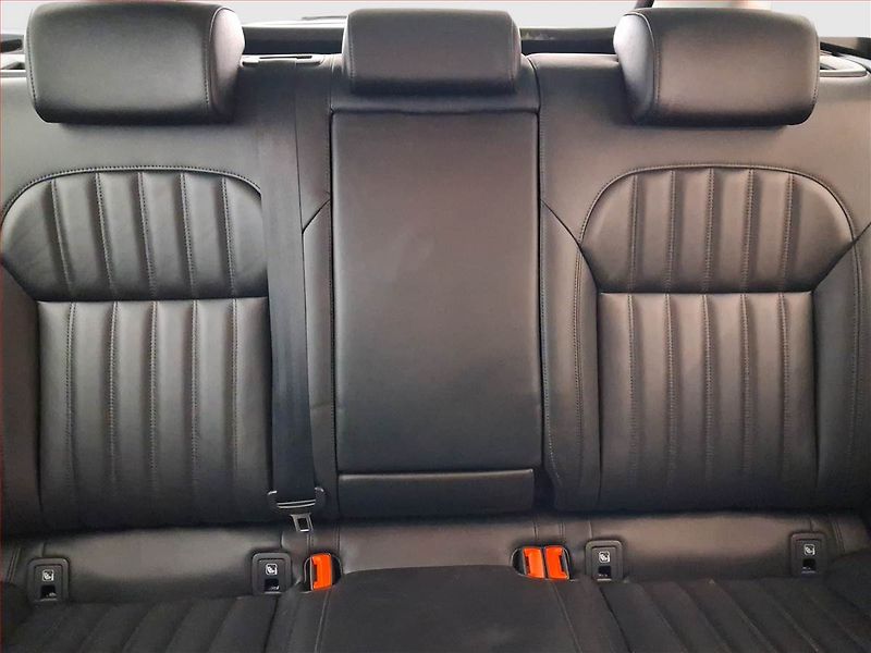 Škoda Superb (2019) Style 2.0 TDI, Automat, Kůže - fotka 10 z 21