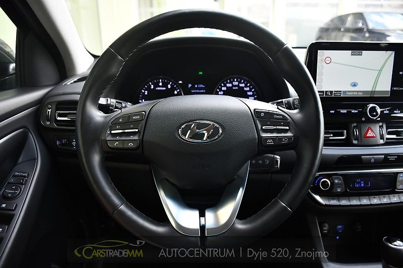 Hyundai i30 1.0T-GDI ČR FAMILY SMART DCT - fotka 28 z 52