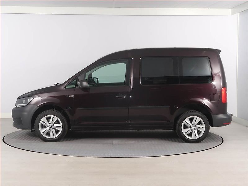 Volkswagen Caddy (2018) 2.0 TDI, 5Míst - fotka 3 z 21