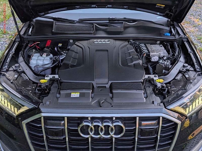 Audi Q7 (2022) 3.0 TDi quattro, 2.maj,ČR, S - fotka 18 z 32