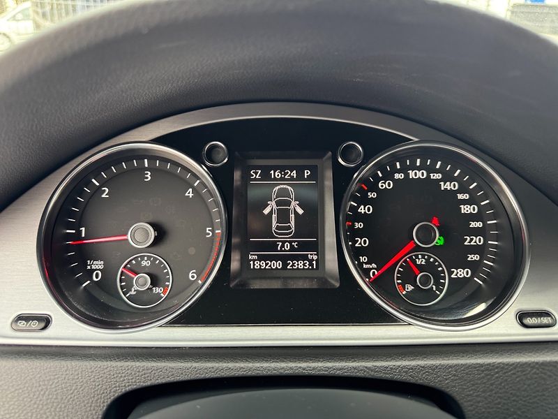 Volkswagen CC (2015) 2.0 TDi 4x4,DSG - fotka 20 z 36