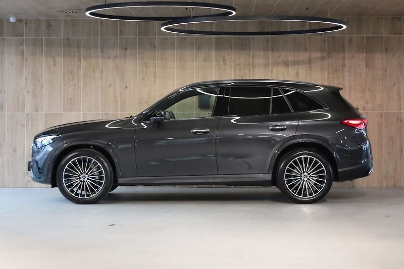 Mercedes-Benz GLC 220d 4MATIC, DISTRONIC, Tažné - fotka 3 z 38