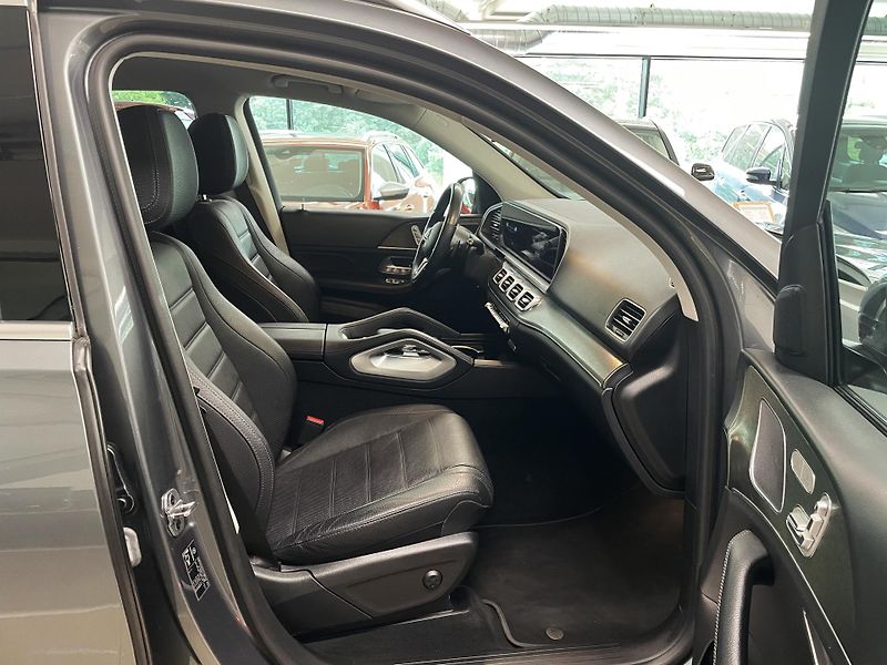 Mercedes-Benz GLE 300d, AMG-LINE, 1. MAJ., ČR - fotka 12 z 28