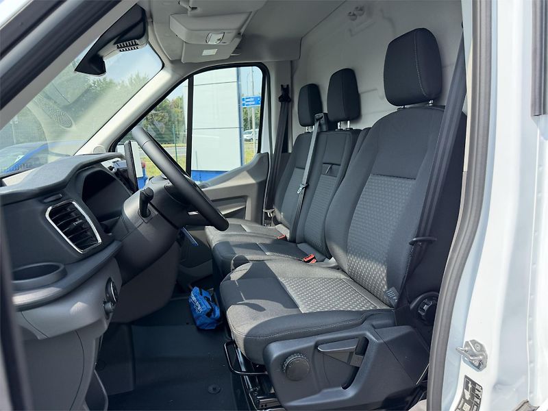 Ford Transit (2026) Trend 350 L3, Van, 2.0 EcoBlue - fotka 12 z 18