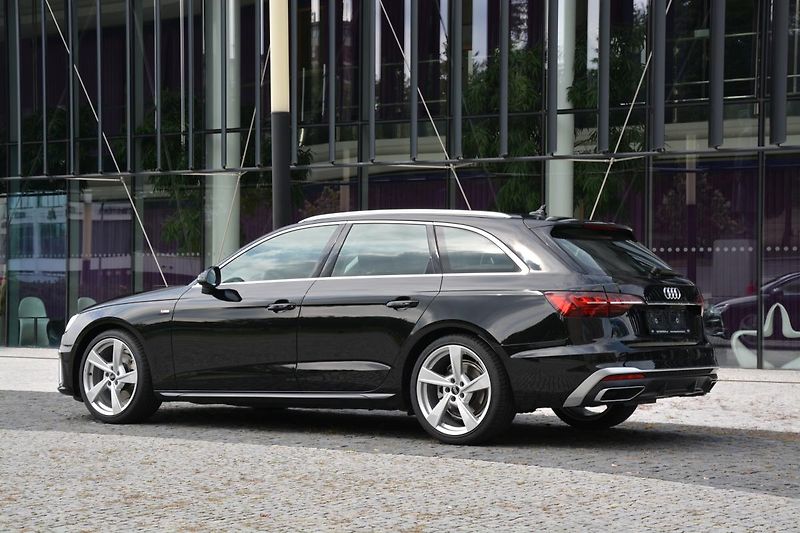 Audi A4 (2024) Avant S Line 5 Let Záruka+Serv - fotka 22 z 38