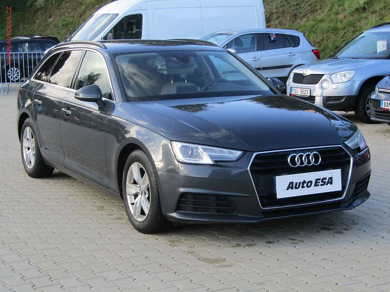Audi A4 (2017) 2.0 TDi, Navi, bixen, kůže - fotografie inzerátu