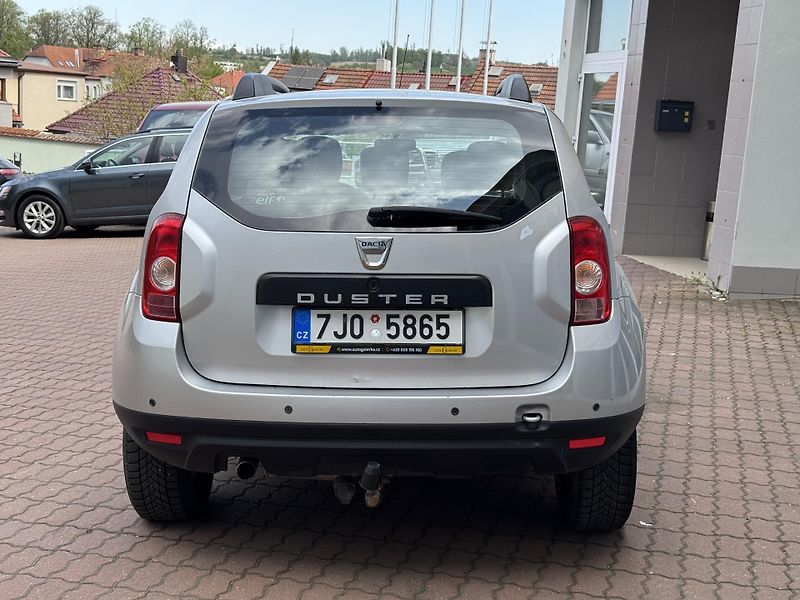 Dacia Duster (2012) 1.6i 77kW 4x4 - fotka 6 z 20