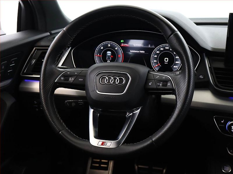 Audi Q5 (2023) 40 TDI - fotka 14 z 23