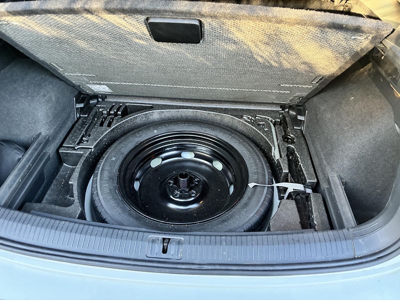 Volkswagen Tiguan (2019) VW Tiguan R-Line  1.5 tsi  - fotka 11 z 19