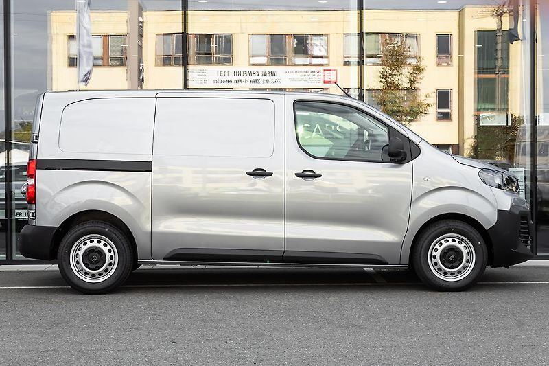 Citroën Jumpy (2026) 2,2 FG L2 BlueHDi 150k+kamera - fotka 4 z 19