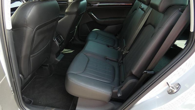 Škoda Kodiaq 2.0 TDI 147 kW L&K 4x4 DSG - fotka 20 z 27