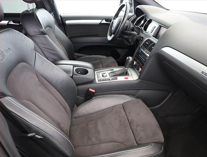 Audi Q7 (2011) S-Line 3.0 TDI, 4X4, Automat - fotka 7 z 20
