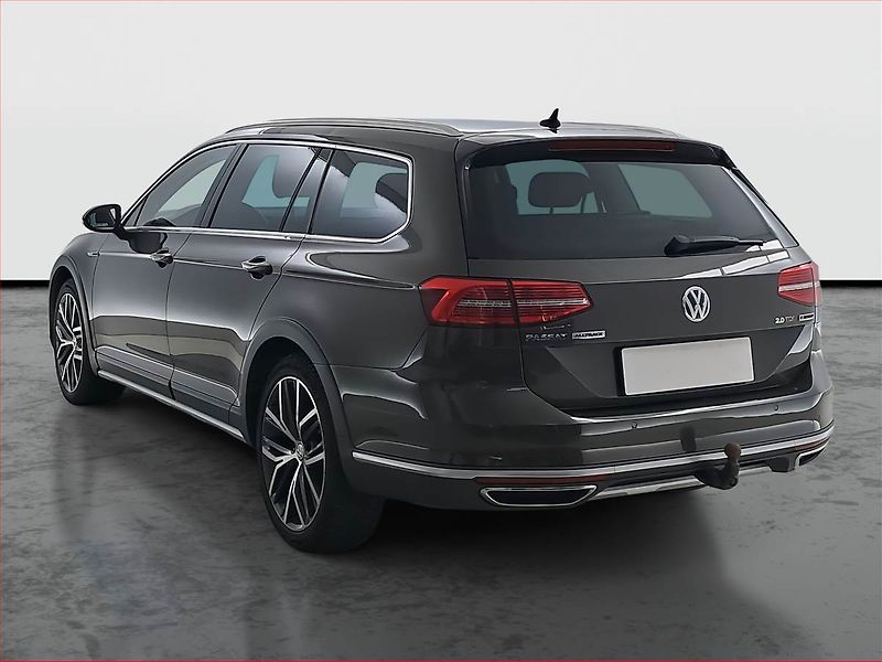 Volkswagen Passat (2016) 2.0 BiTDI, 4X4, Automat - fotka 4 z 22