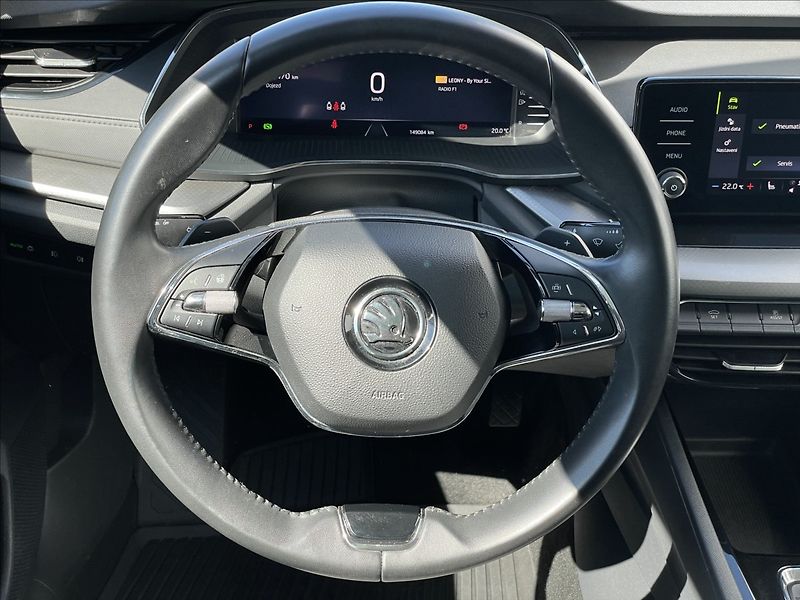 Škoda Octavia 2,0 TDI DSG Ambition Plus LED - fotka 8 z 23