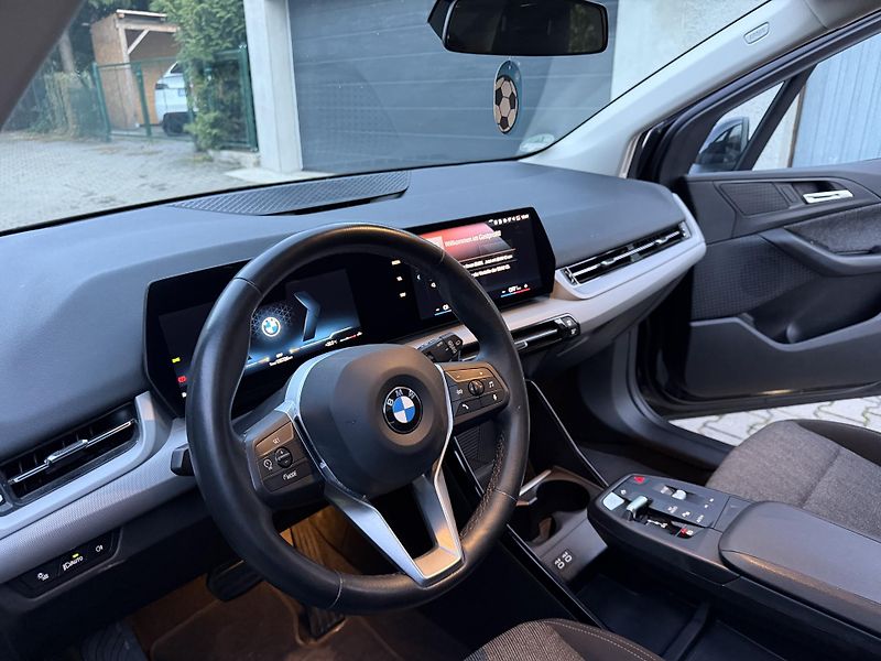BMW Řada 2 (2023) 218I-nový model-panorama-TOP - fotka 10 z 19