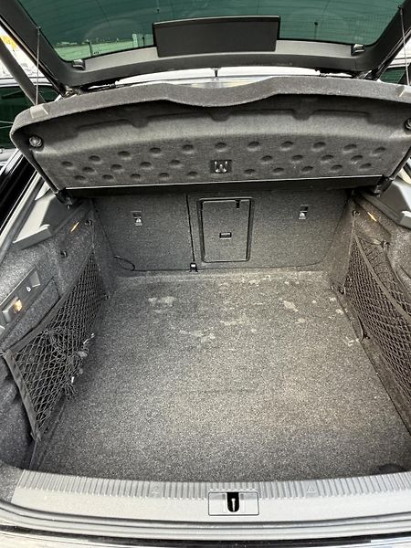 Škoda Superb (2017) Laurin & Klement 2.0 TDI 140kW - fotka 12 z 24