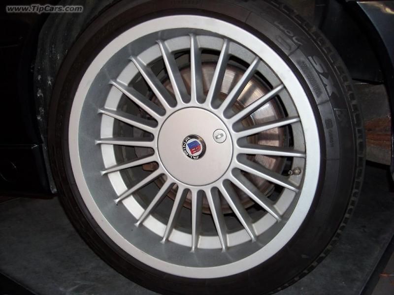 ZKUŠENOSTI UŽIVATELE: BMW  850i E31 